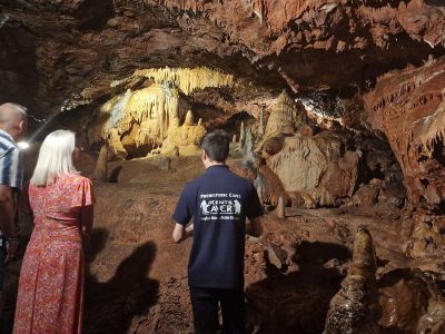 Guided tour at Kents Cavern | English Riviera