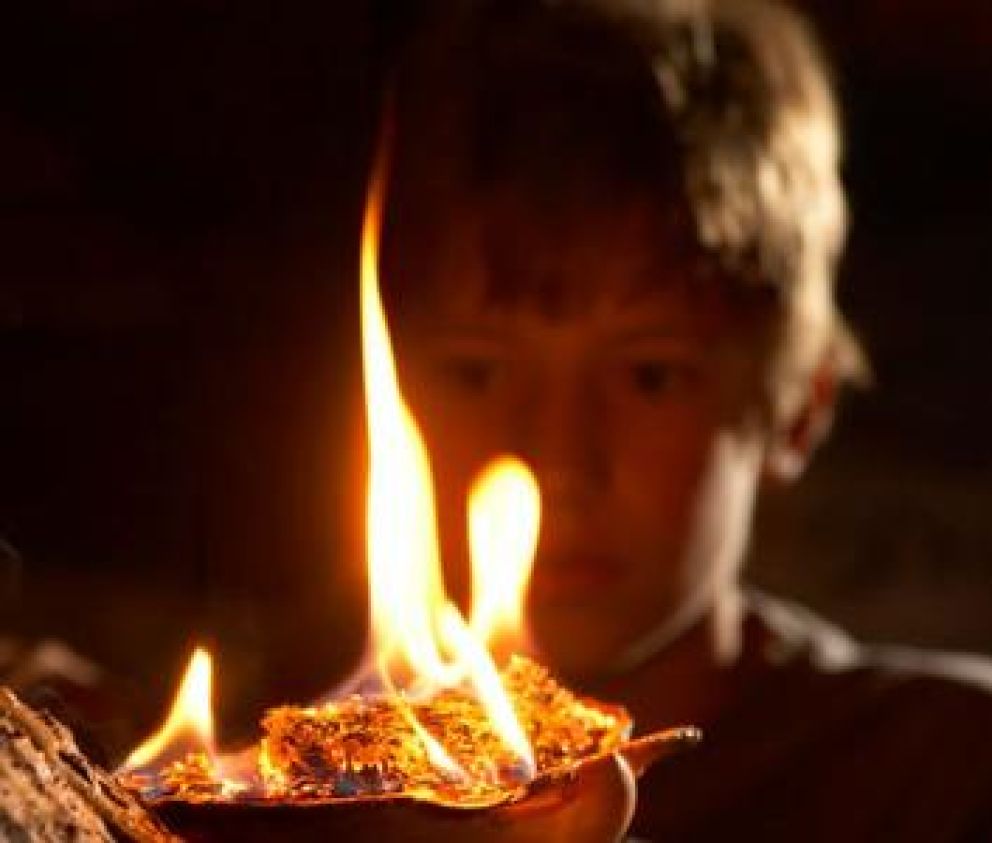 Shell fire at Kents Cavern | Devon
